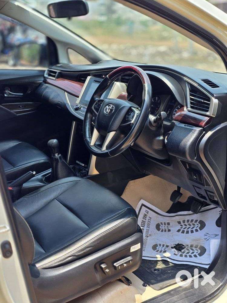 Toyota Innova Crysta 2.4 Z 7 Str, 2016, Diesel