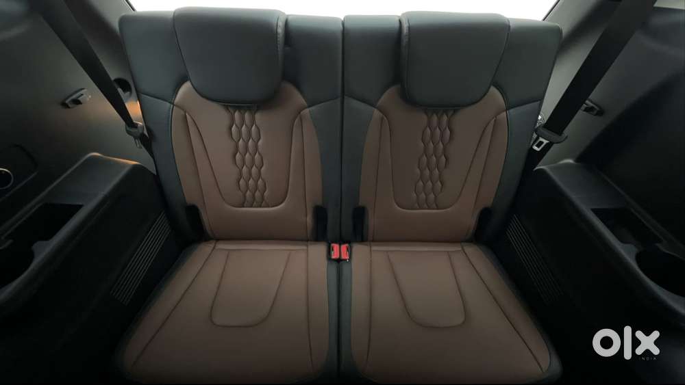 Hyundai Alcazar 1.5 Tdct Signature (o) 7s Petrol, 2023, Petrol