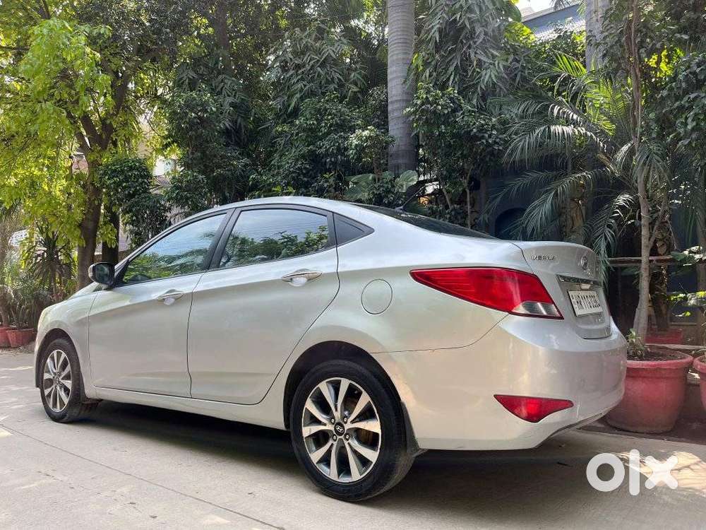 Hyundai Verna 1.6 S (o) Vtvt, 2015, Petrol