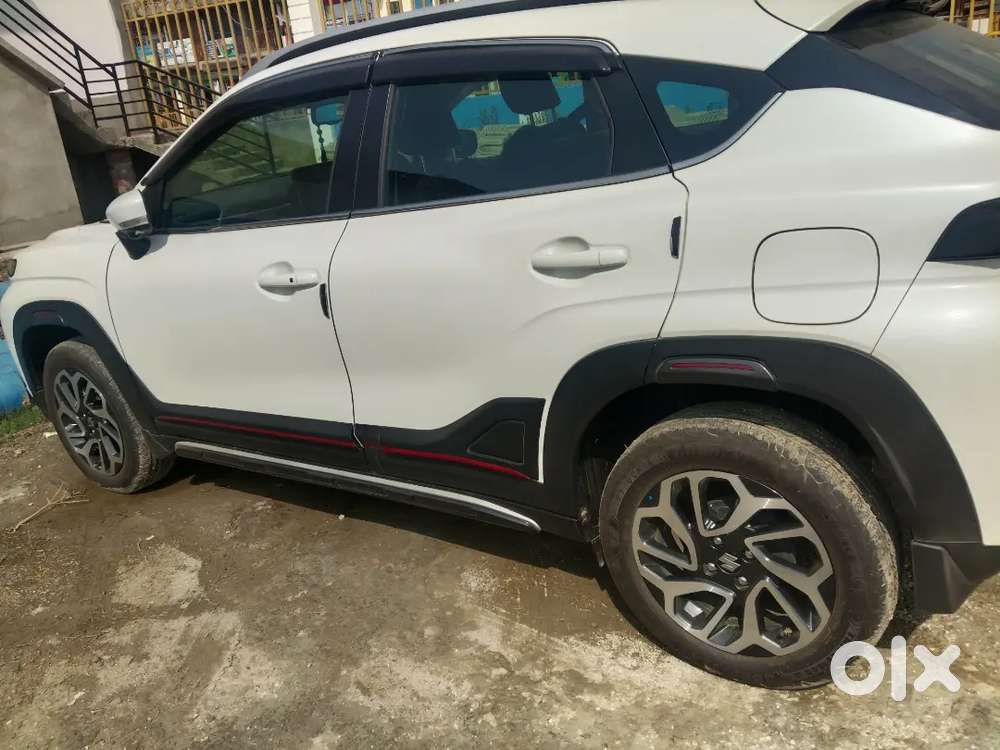 Maruti Suzuki Fronx 2024 Petrol 4250 Km Driven