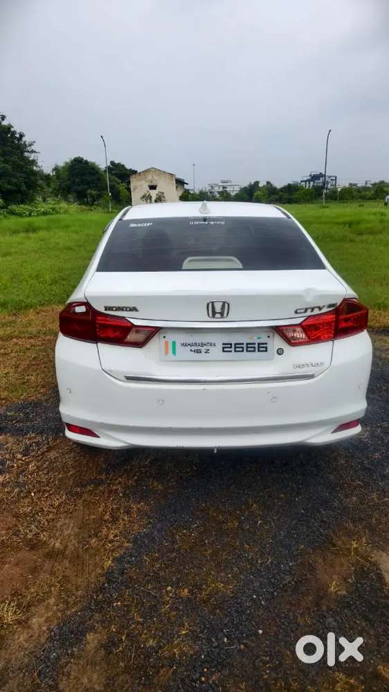 Honda City Zx Diesel Cvt 2014 Third-hand