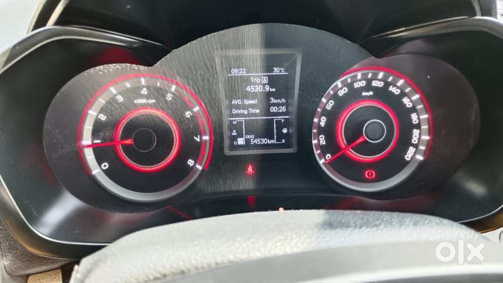 Mahindra Xuv300 W8 Option, 2022