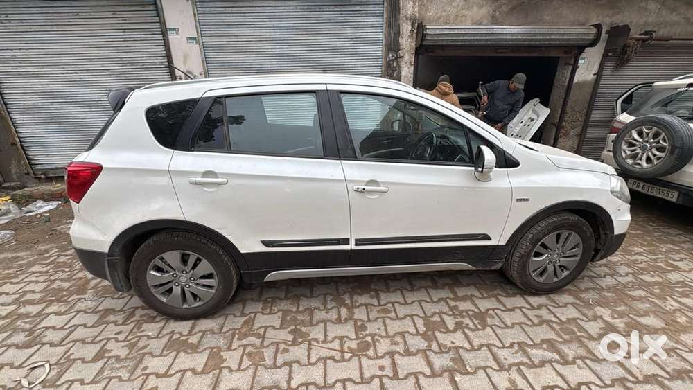 Maruti Alpha Shvs 2016 Diesel Year