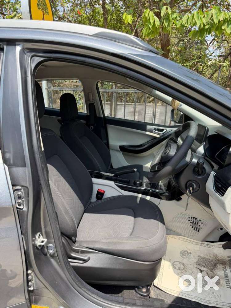 Tata Nexon, 2021, Petrol