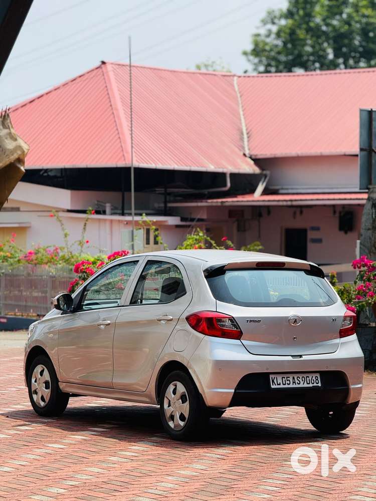 Tata Tiago 1.2 Revotron Xt (o), 2018, Petrol