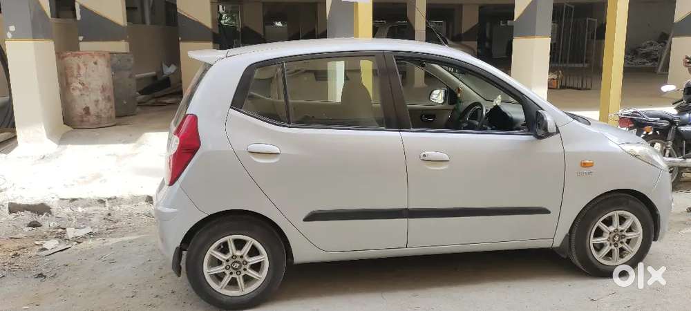 Hyundai I10 Sportz Petrol Manual 2015
