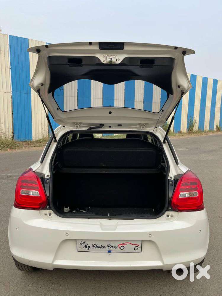 Maruti Suzuki Swift 1.2 Vxi (o), 2022, Petrol