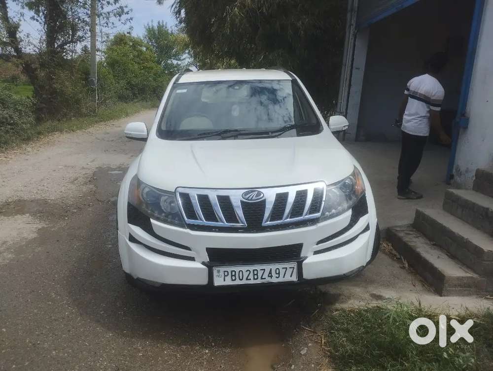 Mahindra Xuv500 2013 Diesel 105000 Km Driven