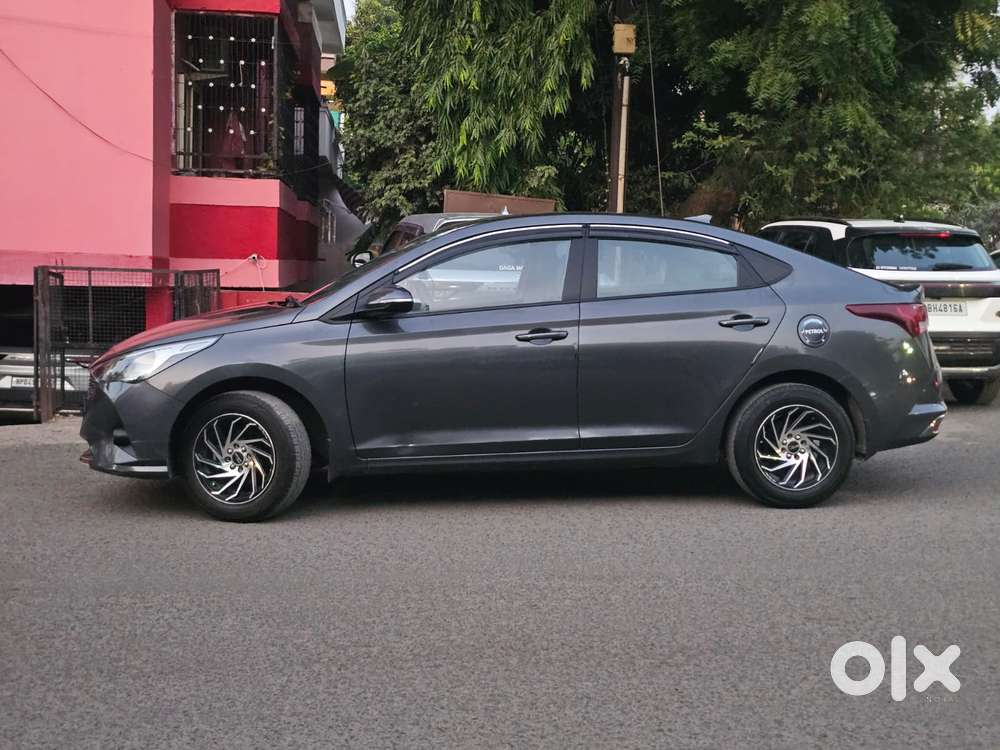 Hyundai Verna 1.5 S Vtvt, 2020, Petrol