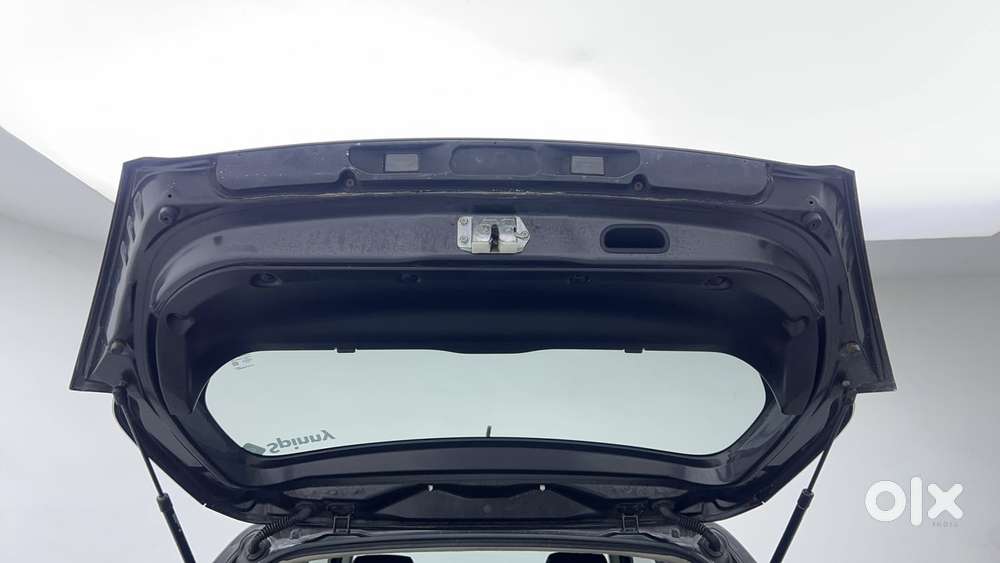 Maruti Suzuki Swift 1.2 Lxi (o), 2016, Petrol