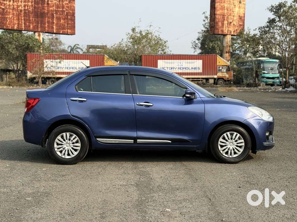 Maruti Suzuki Swift Dzire Vxi Optional, 2017, Petrol