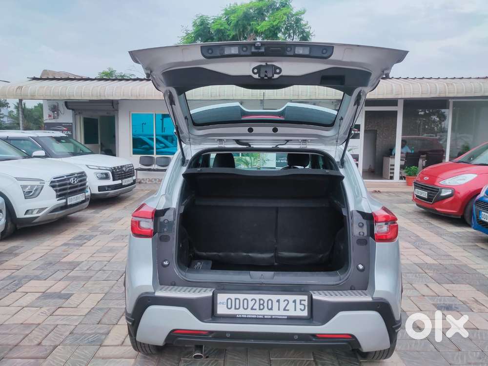 Nissan Magnite 1.0 Xv, 2021, Petrol