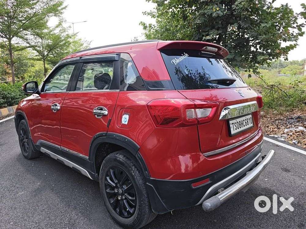 Maruti Suzuki Brezza 1.5 Zxi Cng Dual Tone, 2022, Petrol