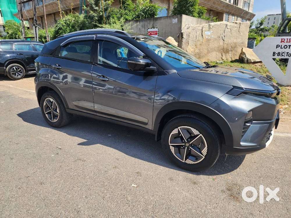 Tata Nexon Creative+1.2 Manual Petrol Daytona Grey