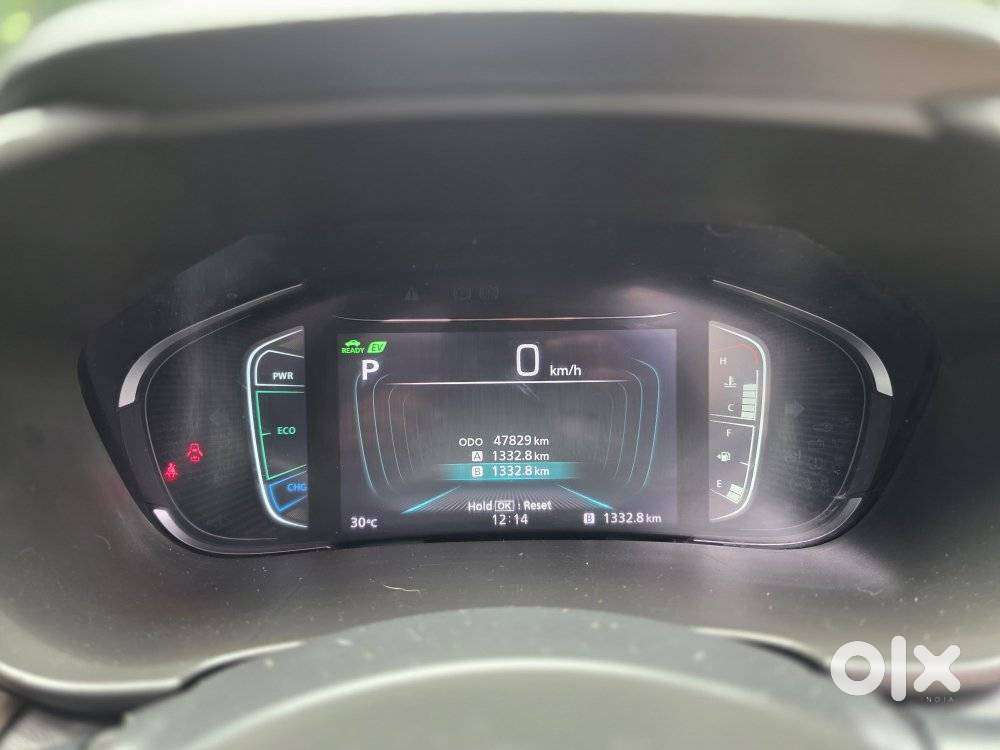 Maruti Suzuki Grand Vitara 1.5 Zeta Plus Intelligent Hybrid Ecvt, 20..