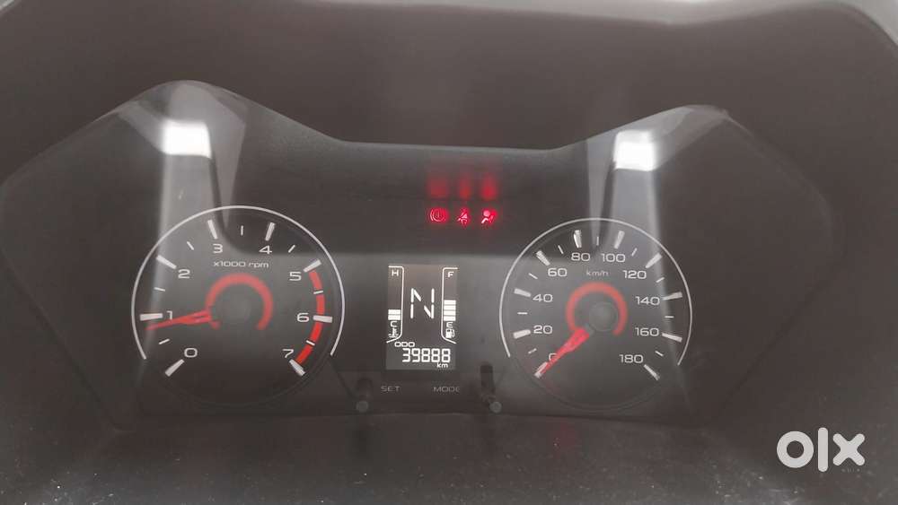 Mahindra Kuv 100 Mfalcon G80 K8, 2016, Petrol