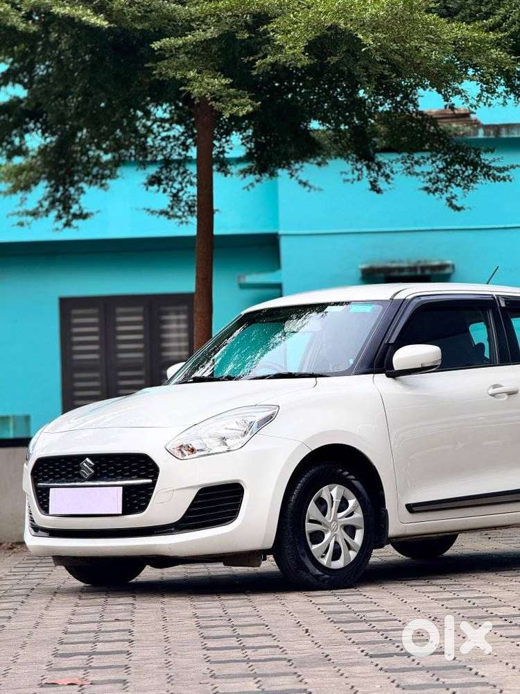Maruti Suzuki Swift, 2023, Petrol