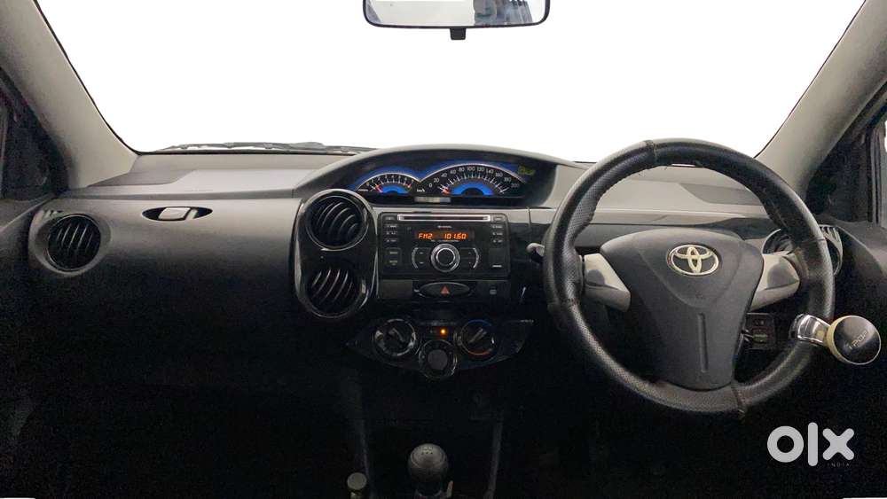 Toyota Etios Cross 1.2 G, 2015, Petrol