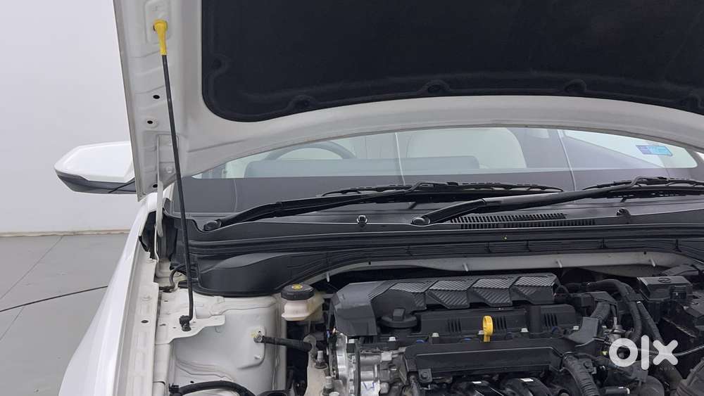 Hyundai Verna 1.5 Sx (o) Vtvt Ivt, 2024, Petrol