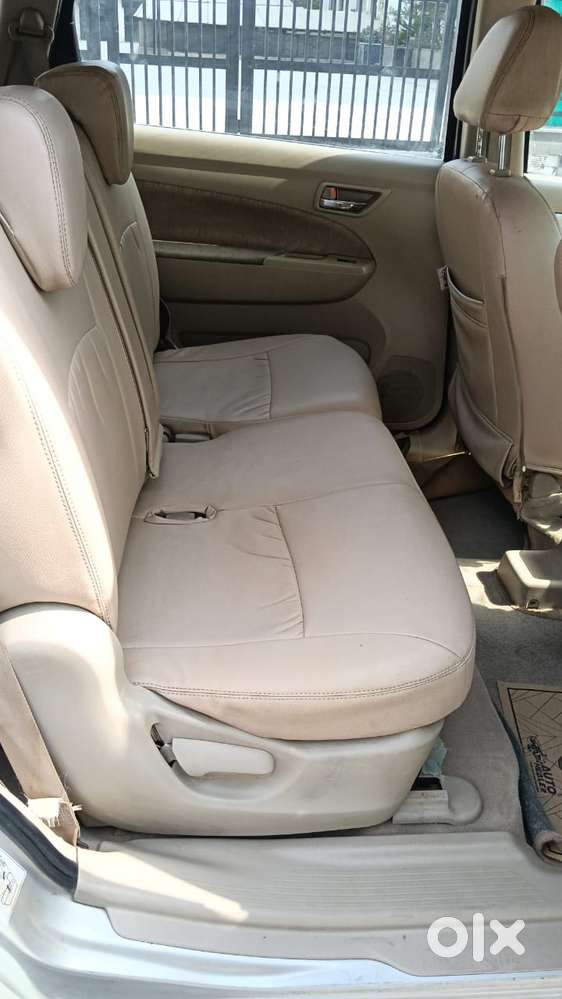 Maruti Suzuki Ertiga 2012-2015 Zxi, 2012, Cng & Hybrids