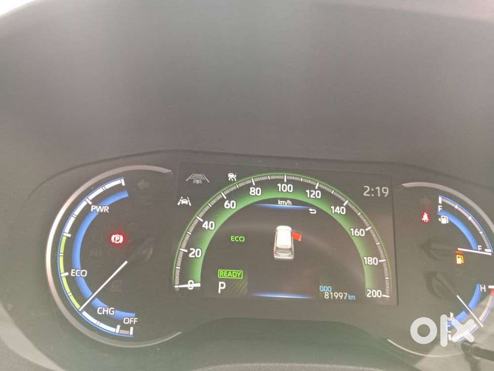 Toyota Innova Hycross, 2023, Petrol