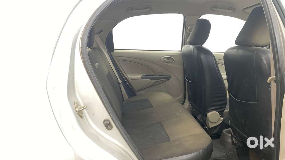 Toyota Etios Liva 2014-2016 G, 2015, Petrol