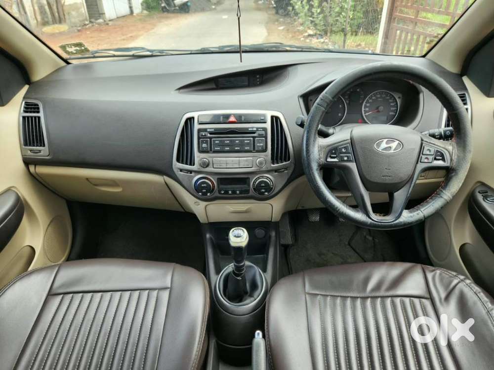 Hyundai Elite I20 1.4 Sportz (o) Crdi, 2013, Diesel
