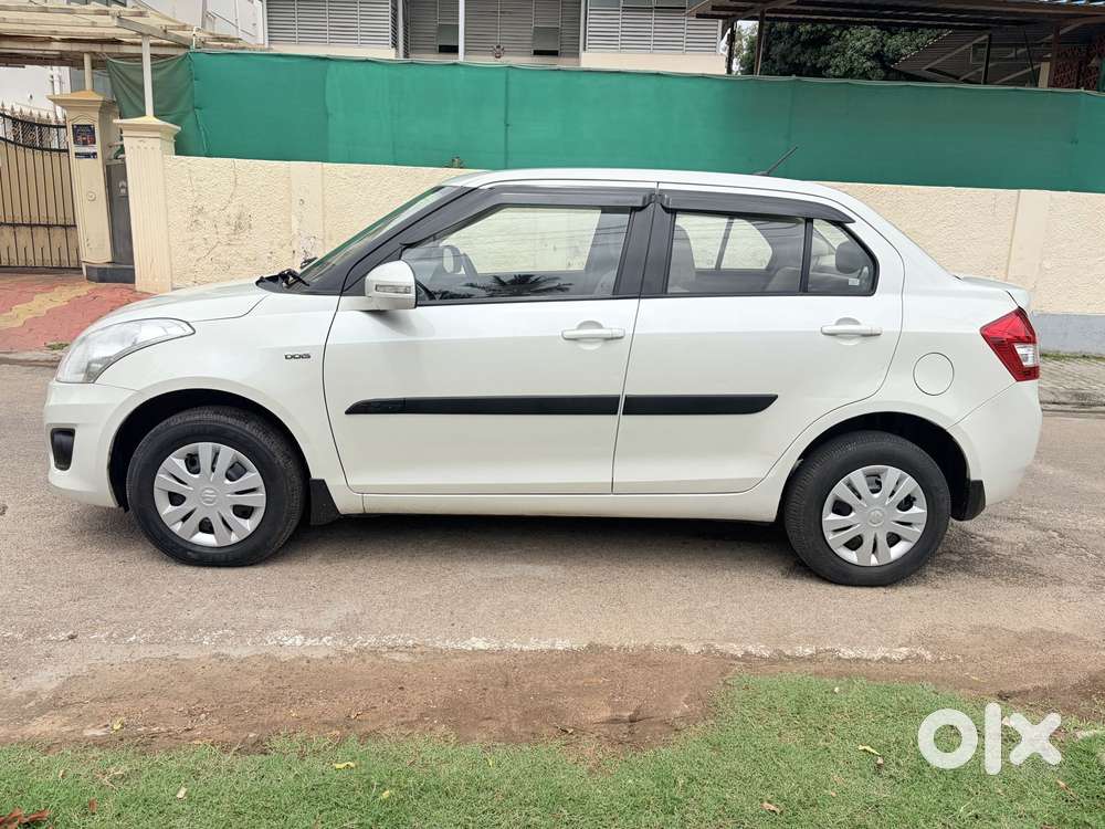 Maruti Suzuki Swift Dzire Vdi Bsiv, 2014, Diesel