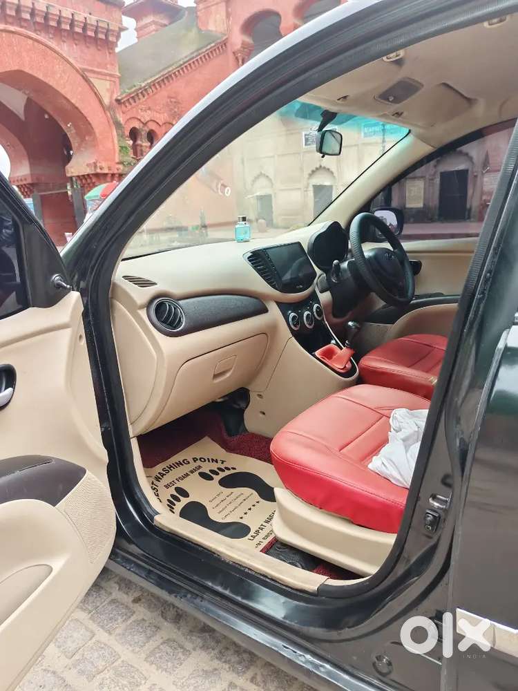 Hyundai I10 1.1 Era 2008 ( Argent Sale Karre Money Problem Hai)