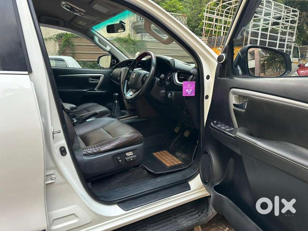 Toyota Fortuner 4*2