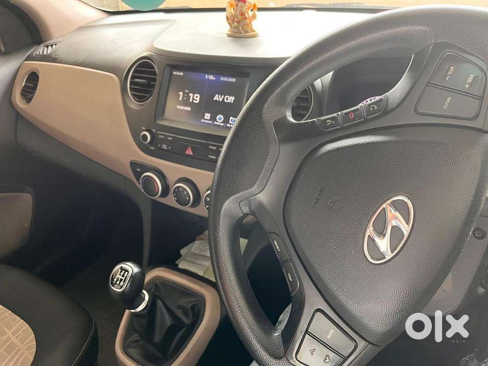 Hyundai Grand I10 2017 Petrol 37000 Km Driven