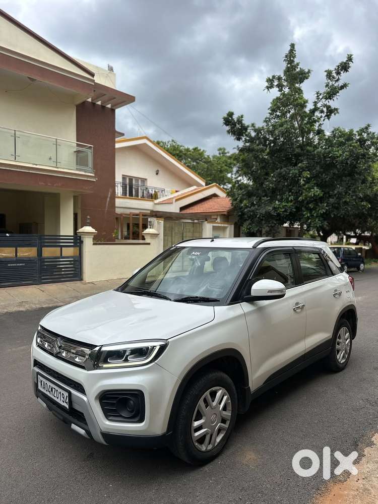 Maruti Suzuki Brezza 1.5 Vxi Smart Hybrid, 2021, Petrol