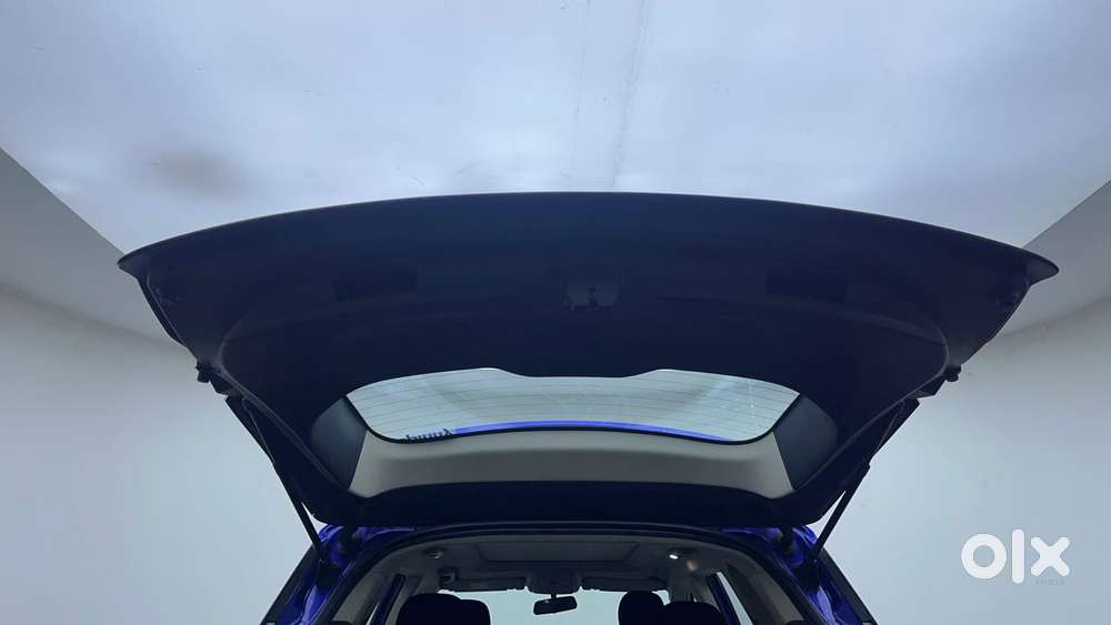 Mahindra Xuv700 2.2 Ax 5 Diesel Mt Str, 2022, Diesel