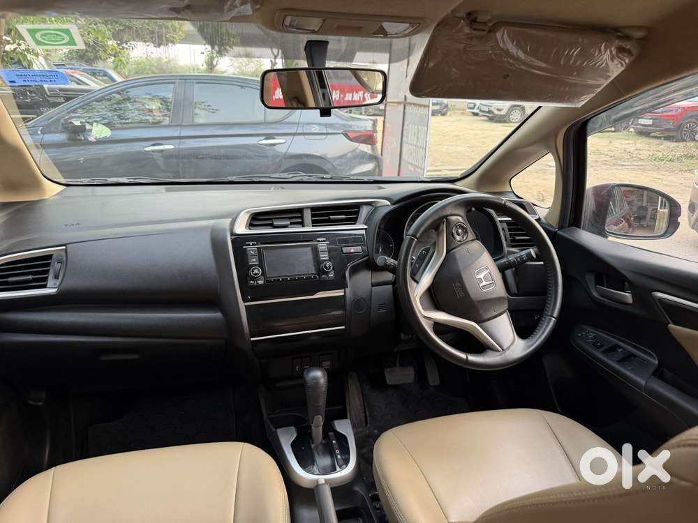 Honda Jazz V Automatic, 2018, Petrol