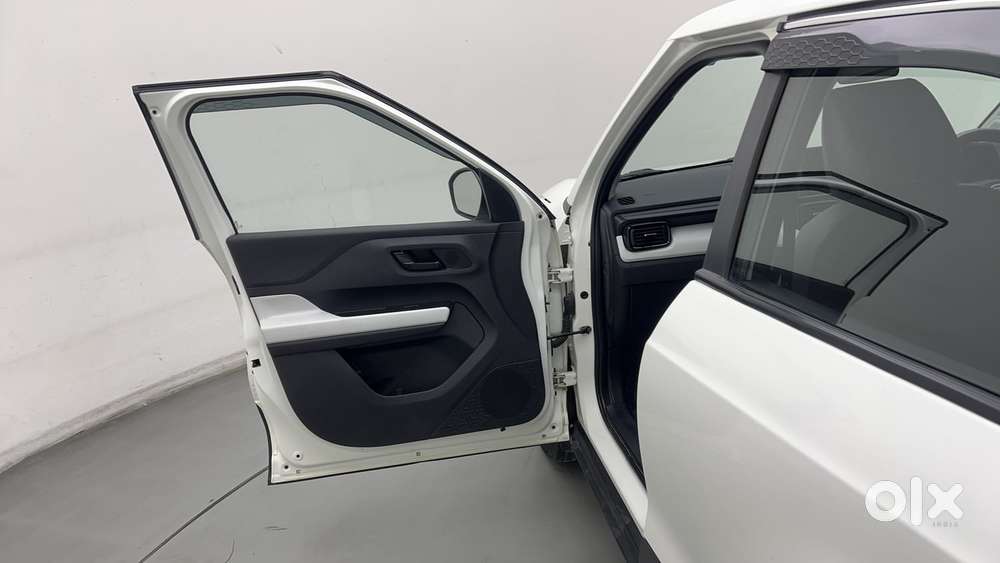 Tata Punch Pure, 2023, Petrol