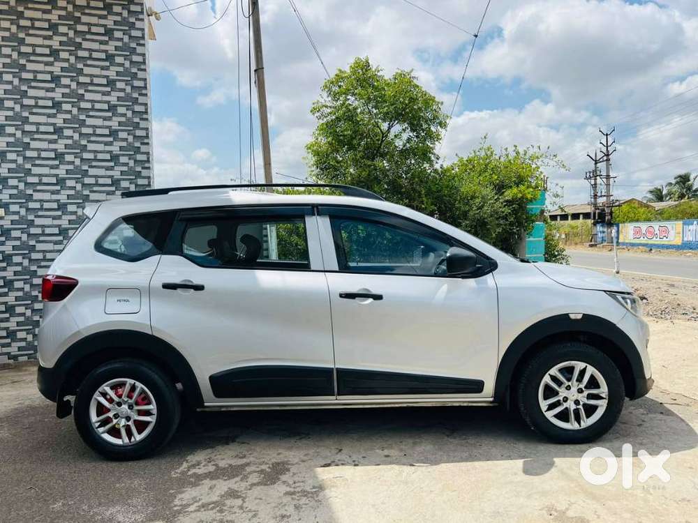 Renault Triber Rxl, 2022, Petrol
