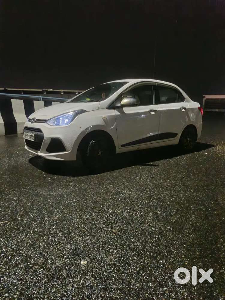 Petrol + Cng.  White Xcent With Complete Document Good Tyre Condition