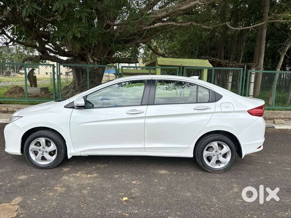 Honda City V At, 2016, Petrol