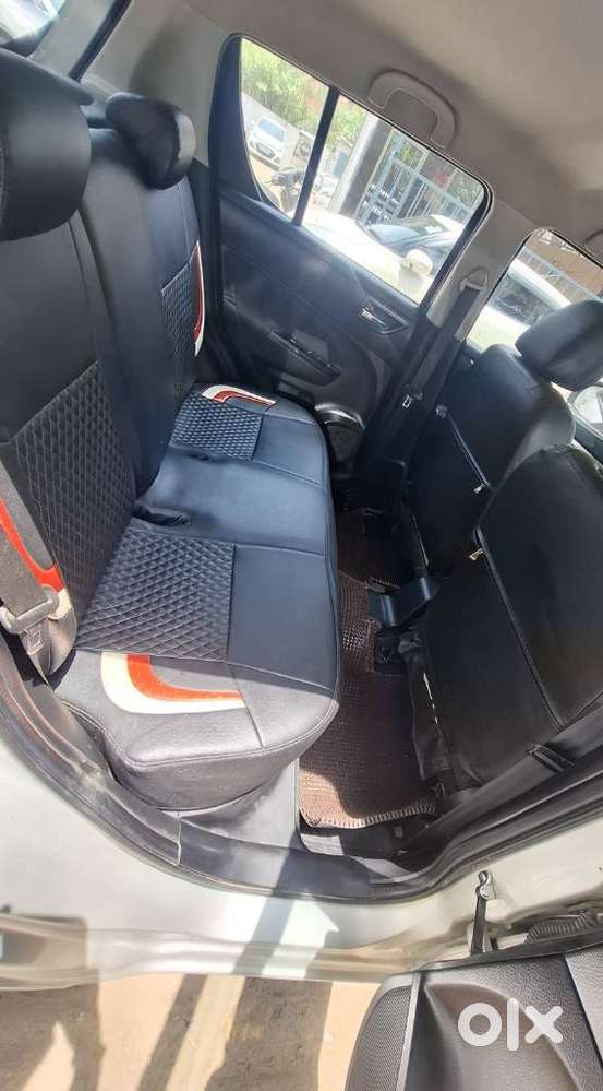 Maruti Suzuki Swift Vxi, 2016, Petrol