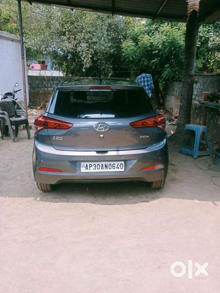 Hyundai New I20 1.2 Asta (o) Mt Dual Tone, 2014, Diesel