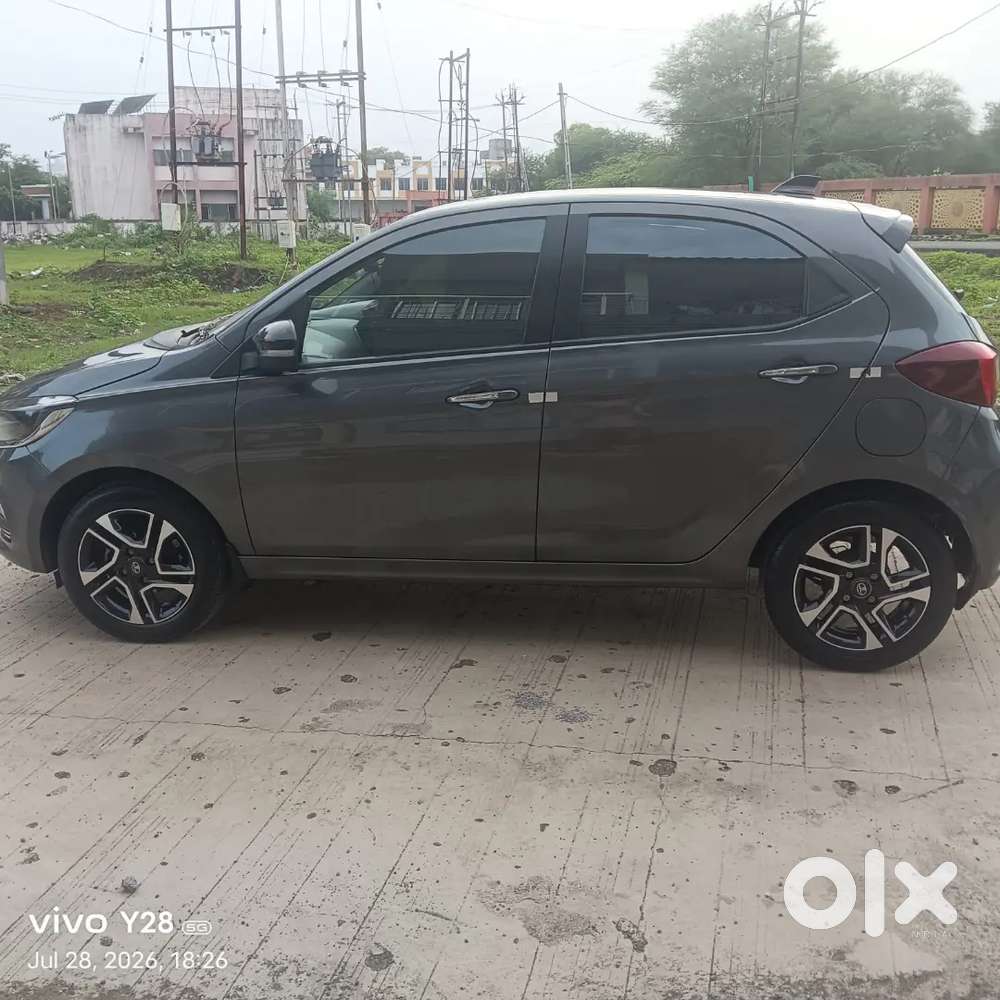 Tata Tiago 1.2 Revotron 2025