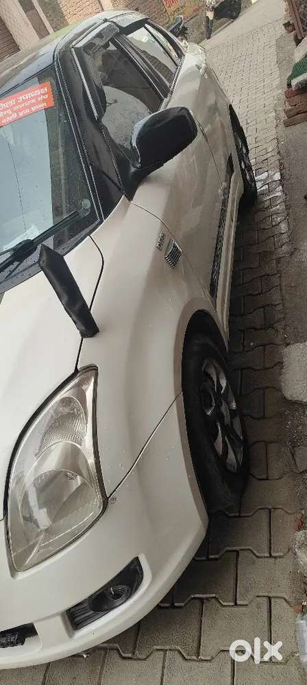 Maruti Suzuki Swift Dzire 2011