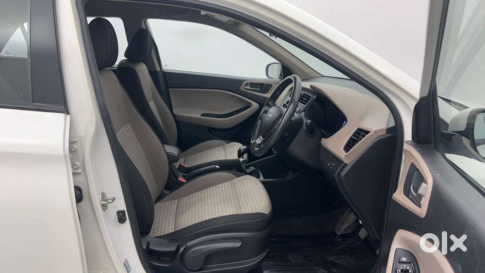 Hyundai Elite I20 Asta (o) 1.2 Mt, 2018, Petrol