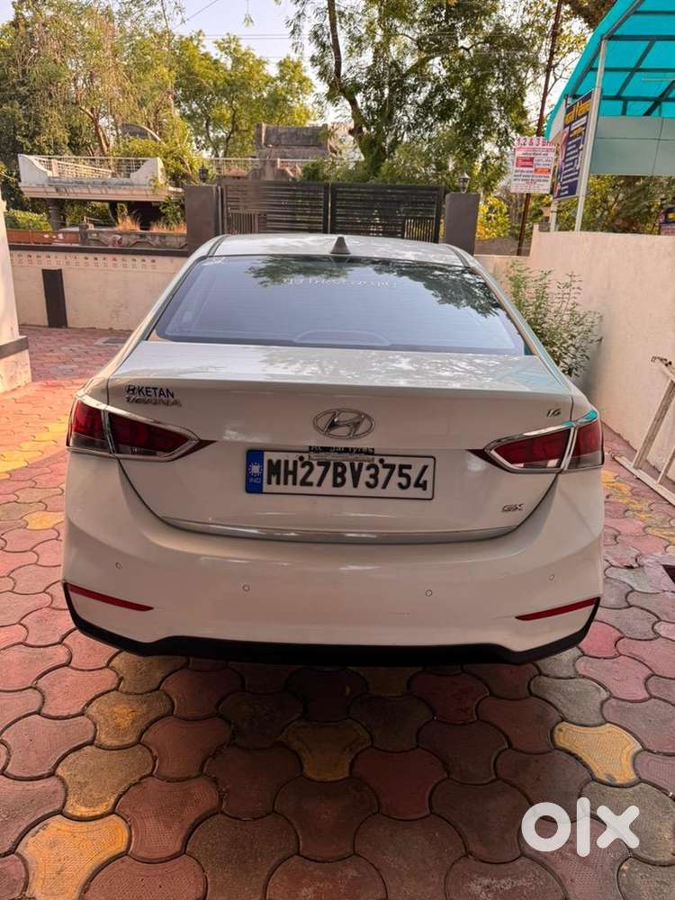 Hyundai Verna 2017 Petrol 40000 Km Driven