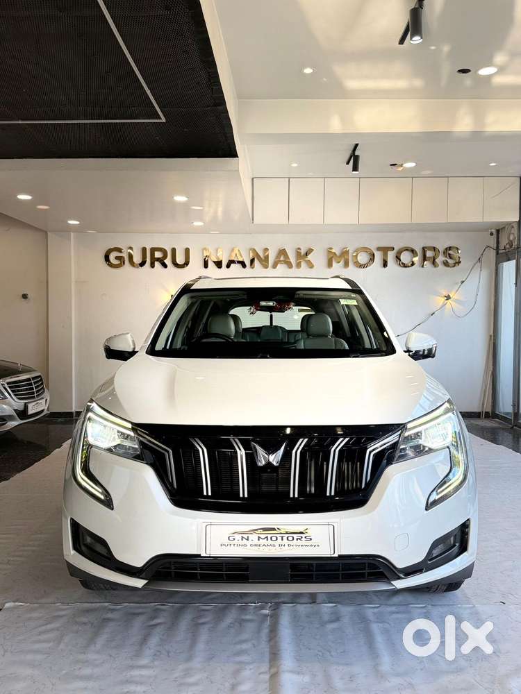 Mahindra Xuv700 2.2 Ax 7 Diesel At Luxury Pack Str Awd, 2022, Diesel