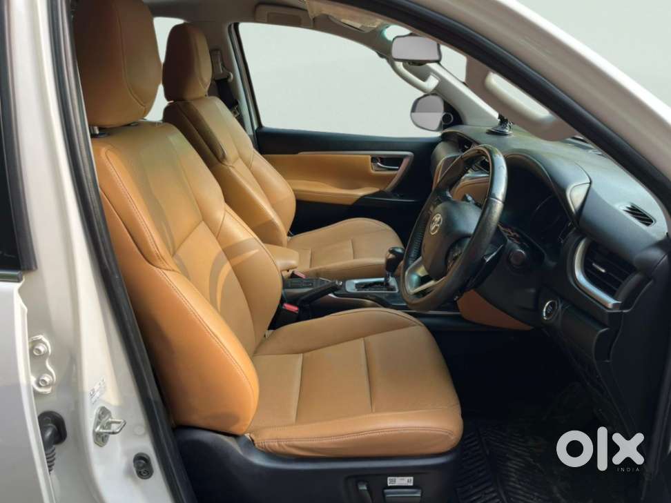 Toyota Fortuner 4x2 At 2.8 Diesel, 2023, Diesel