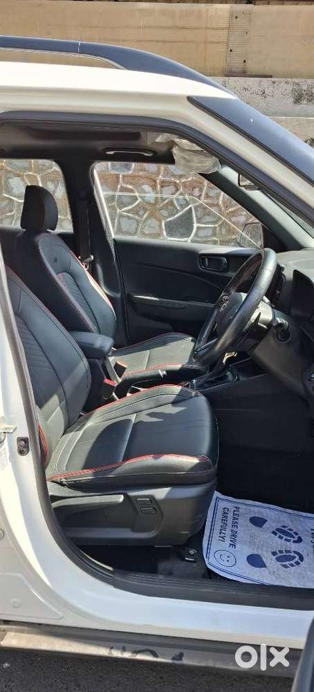 Hyundai Venue N Line 1.0 N8 Turbo Dct Dual Tone, 2023, Petrol