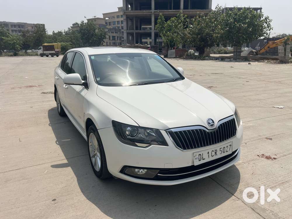 Skoda Superb 1.8 Elegance Tsi At, 2016, Petrol