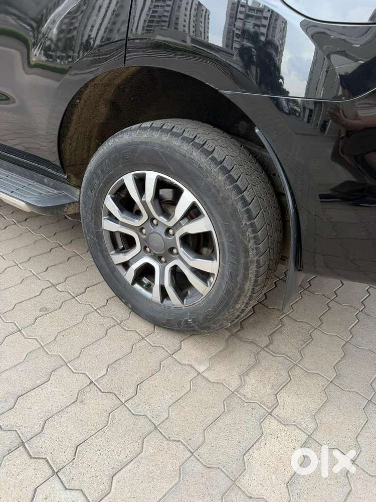 Ford Endeavour Diesel 2020 Black