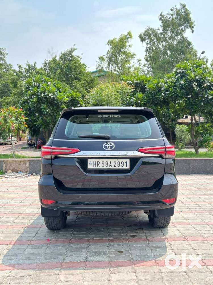 Toyota Fortuner 4x2 At 2.8 Diesel, 2021, Diesel